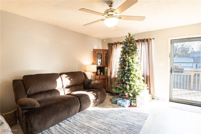 766 Staeger Street, Akron, OH 44306