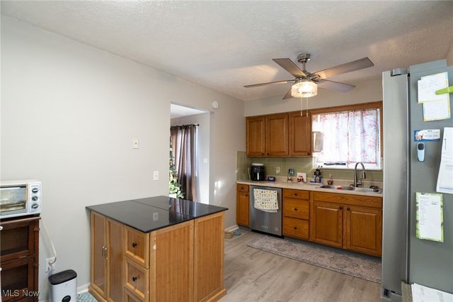 766 Staeger Street, Akron, OH 44306