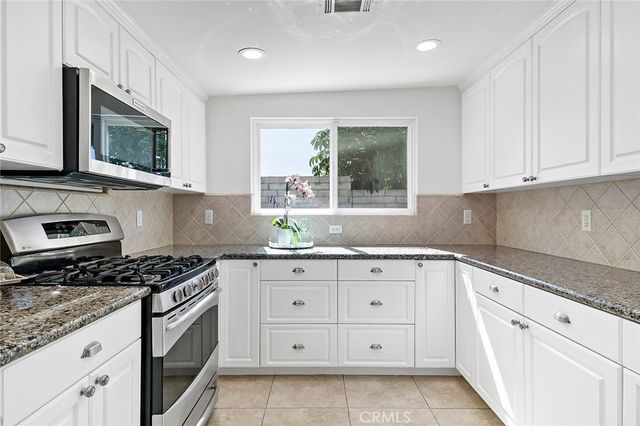 9102 Warfield, Huntington Beach, CA 92646