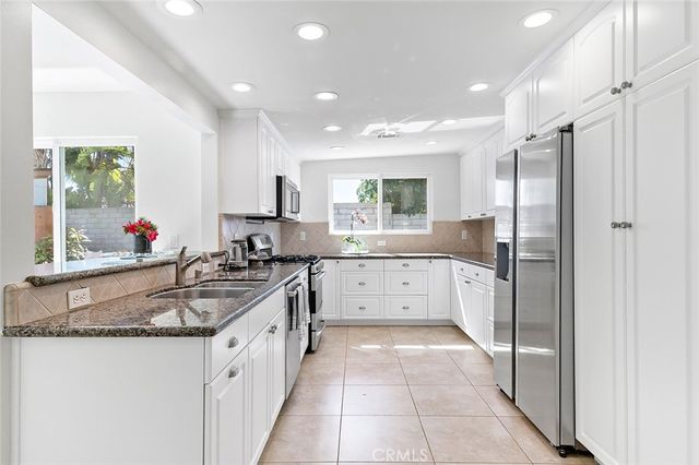 9102 Warfield, Huntington Beach, CA 92646