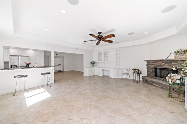 9102 Warfield, Huntington Beach, CA 92646