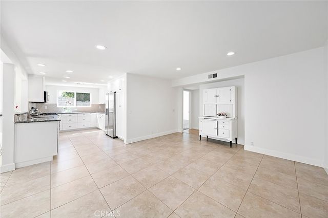 9102 Warfield, Huntington Beach, CA 92646