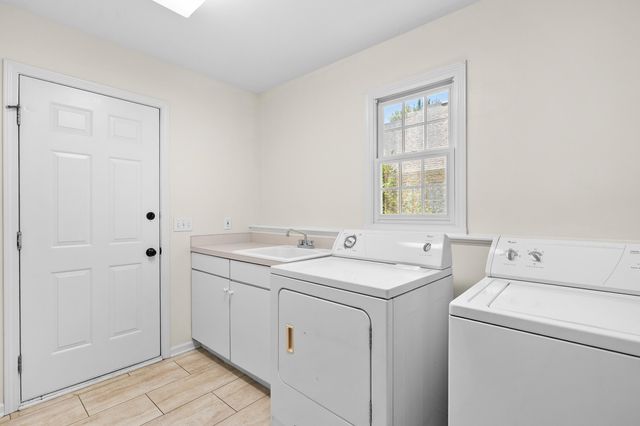 3424 Hampstead Court, Portage City, MI 49024