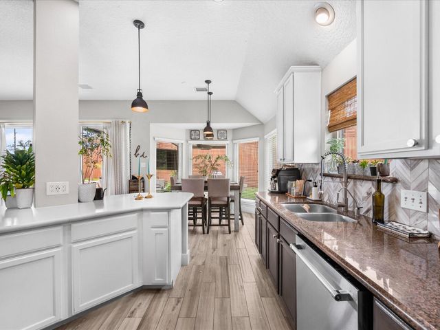 4023 Tigris Ridge Drive, Katy, TX 77449