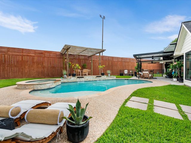 4023 Tigris Ridge Drive, Katy, TX 77449