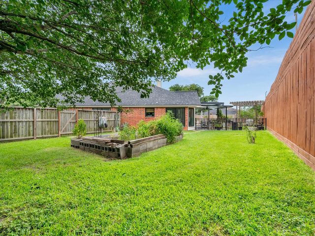 4023 Tigris Ridge Drive, Katy, TX 77449