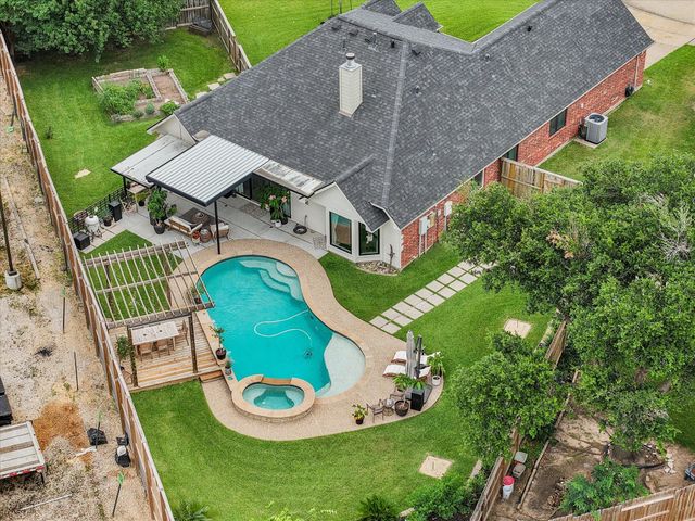 4023 Tigris Ridge Drive, Katy, TX 77449