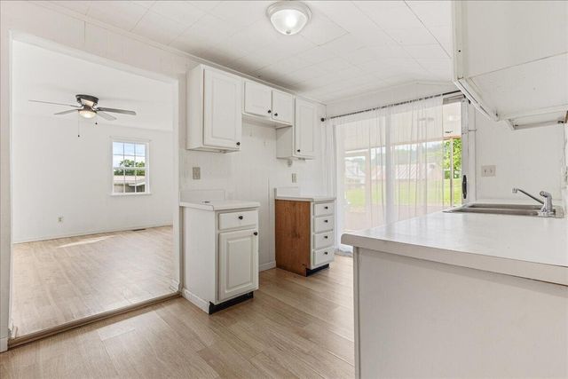 110 Elm Street, Niota, TN 37826