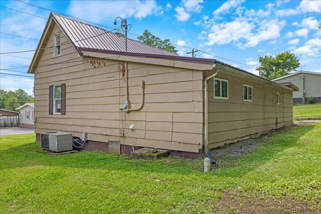 110 Elm Street, Niota, TN 37826