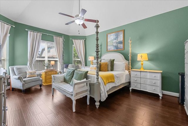 3054 Tradinghouse Creek Lane, League City, TX 77573