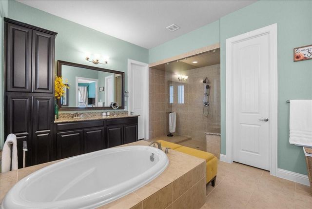 3054 Tradinghouse Creek Lane, League City, TX 77573