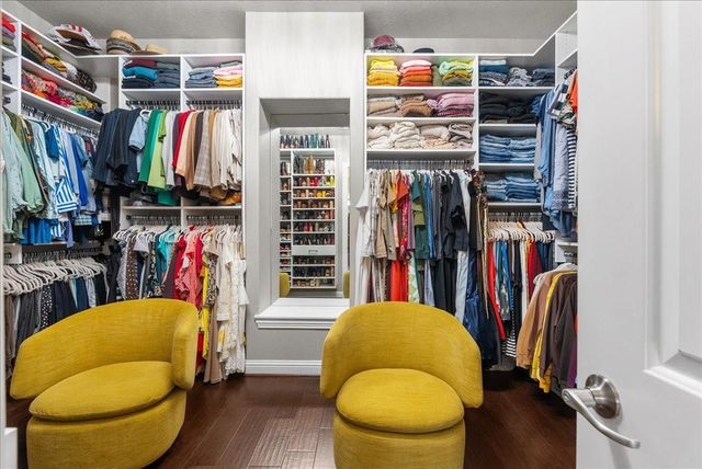 3054 Tradinghouse Creek Lane, League City, TX 77573