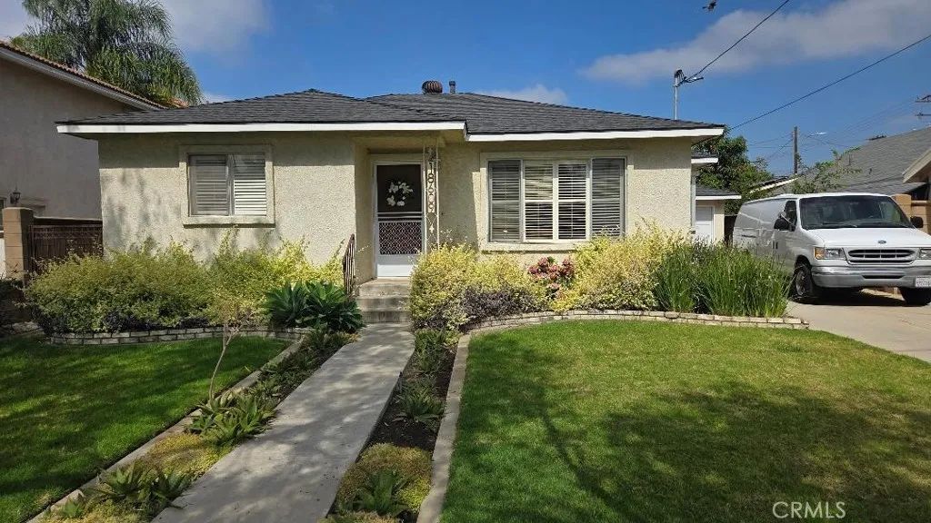 18609 Corby, Artesia, CA 90701