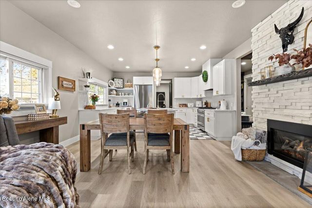 801 E COEUR D ALENE AVE, Coeur D'alene, ID 83815