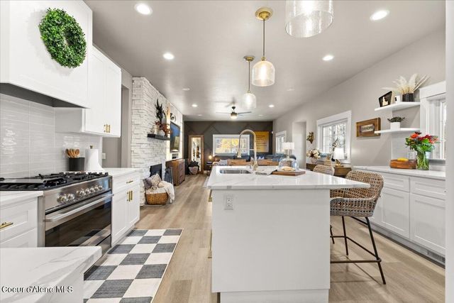 801 E COEUR D ALENE AVE, Coeur D'alene, ID 83815