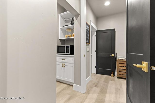 801 E COEUR D ALENE AVE, Coeur D'alene, ID 83815