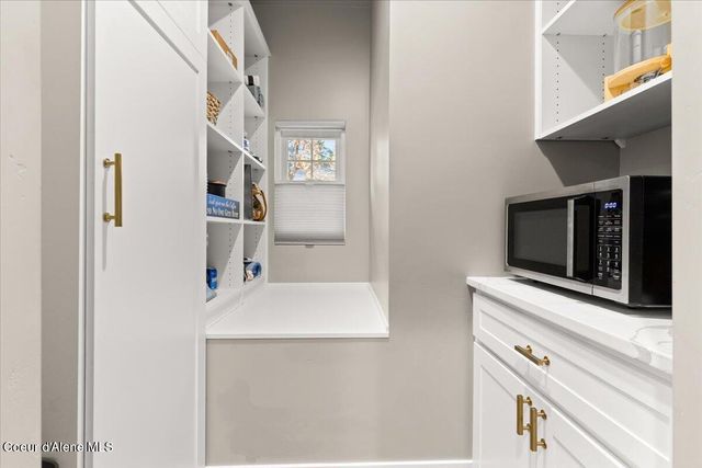 801 E COEUR D ALENE AVE, Coeur D'alene, ID 83815