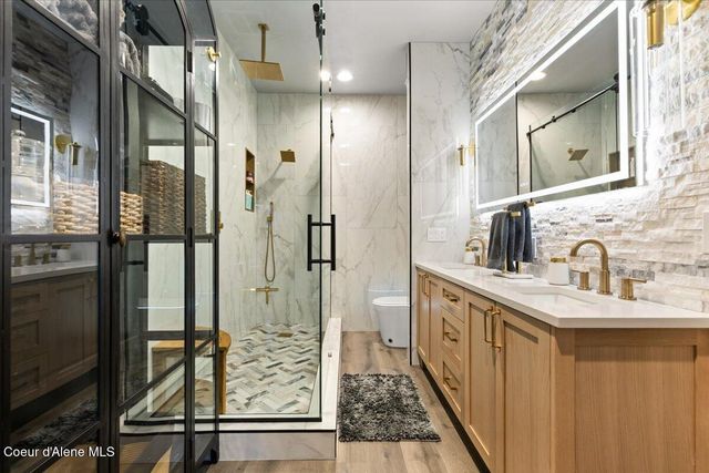 801 E COEUR D ALENE AVE, Coeur D'alene, ID 83815