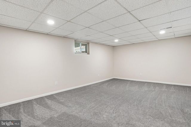 225 BIRCH DR, Lafayette Hill, PA 19444