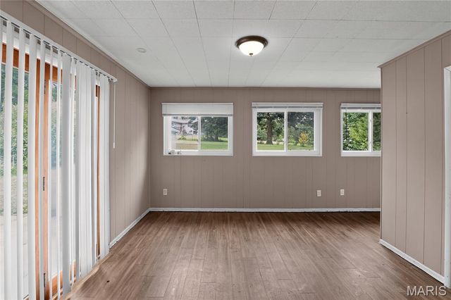 1027 Renshaw Drive, Ferguson, MO 63135