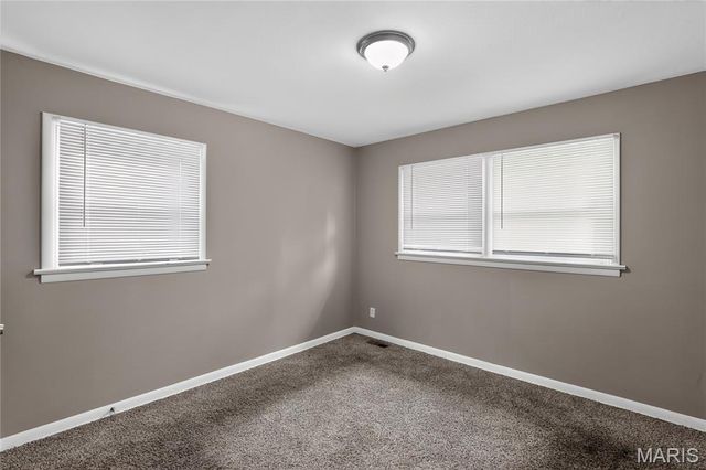 1027 Renshaw Drive, Ferguson, MO 63135