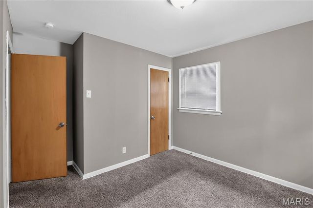 1027 Renshaw Drive, Ferguson, MO 63135