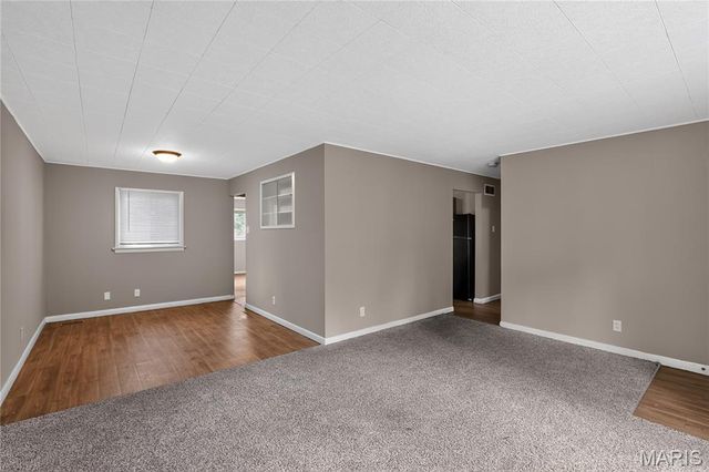 1027 Renshaw Drive, Ferguson, MO 63135