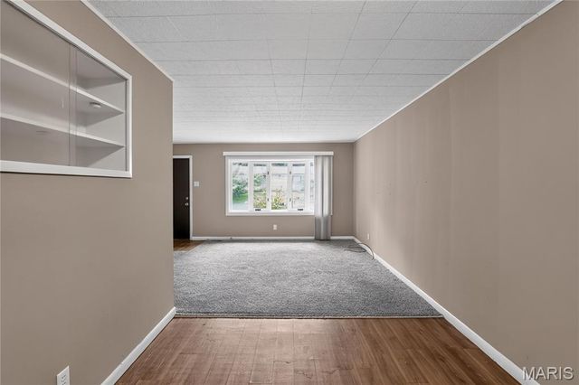 1027 Renshaw Drive, Ferguson, MO 63135