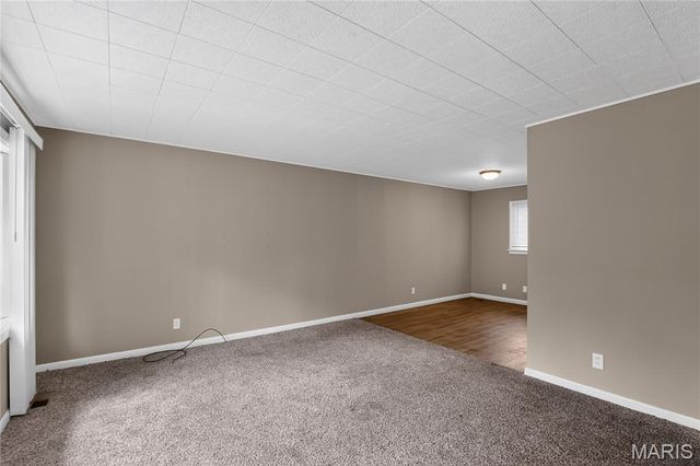 1027 Renshaw Drive, Ferguson, MO 63135