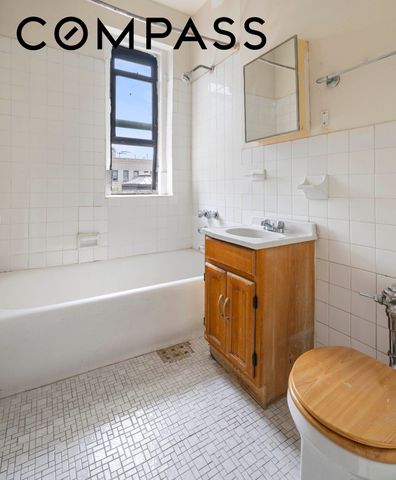 185 E 163rd Street E1, New York City, NY 10451
