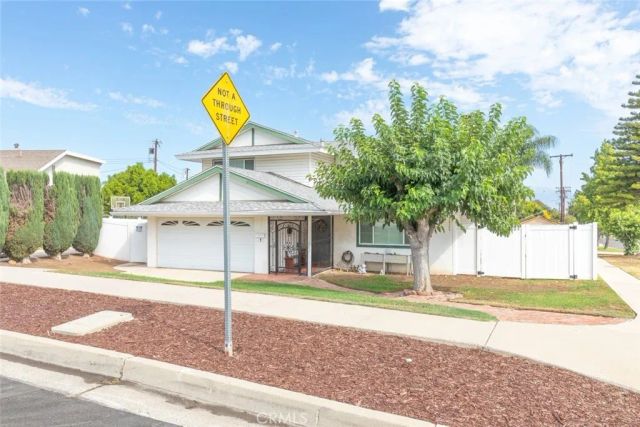 2102 Beatrice Drive, Corona, CA 92879