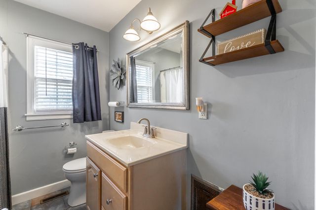 1603 Castleberry Avenue, East Ridge, TN 37412