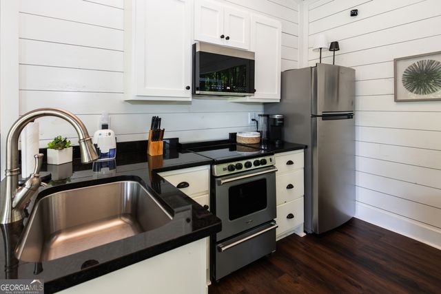 411 Mayfield Road, Forsyth, GA 31029