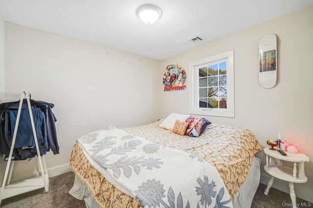 9 Park Place, Patchogue, NY 11772