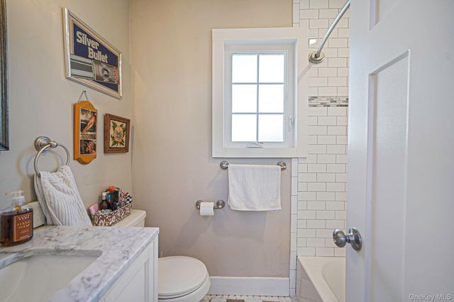 9 Park Place, Patchogue, NY 11772