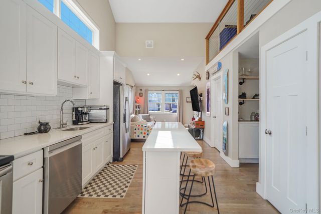 9 Park Place, Patchogue, NY 11772