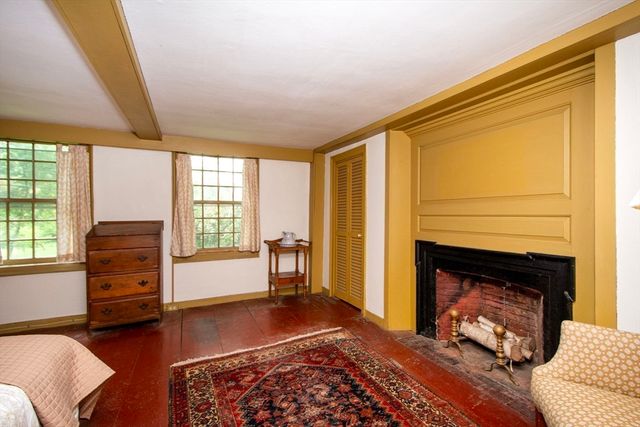 374 High St, Pembroke, MA 02359