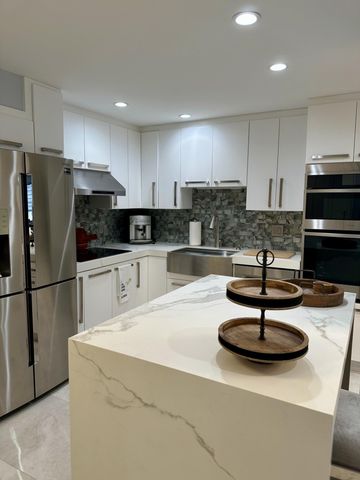 3520 S Ocean Boulevard F501, South Palm Beach, FL 33480