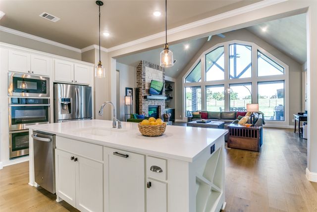 12492 Palmer Drive, Fort Worth, TX 76179