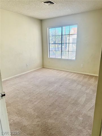 4878 Nara Vista Way 201, Las Vegas, NV 89103