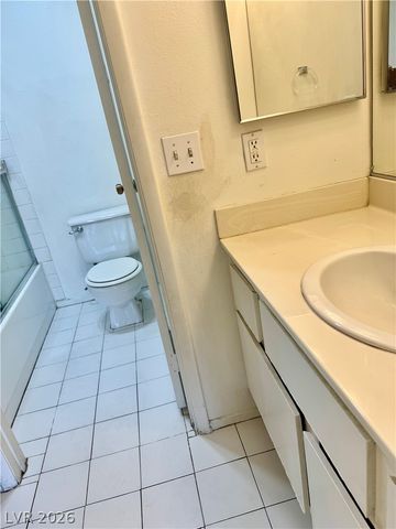 4878 Nara Vista Way 201, Las Vegas, NV 89103