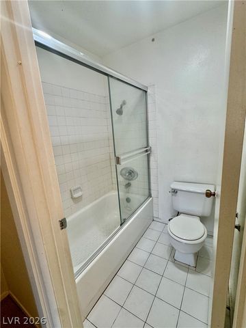 4878 Nara Vista Way 201, Las Vegas, NV 89103