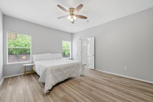 4542 Corran Ferry LOOP, Austin, TX 78749