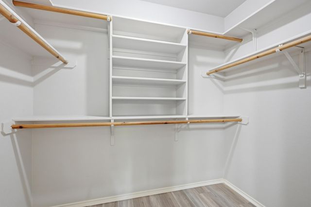 4542 Corran Ferry LOOP, Austin, TX 78749