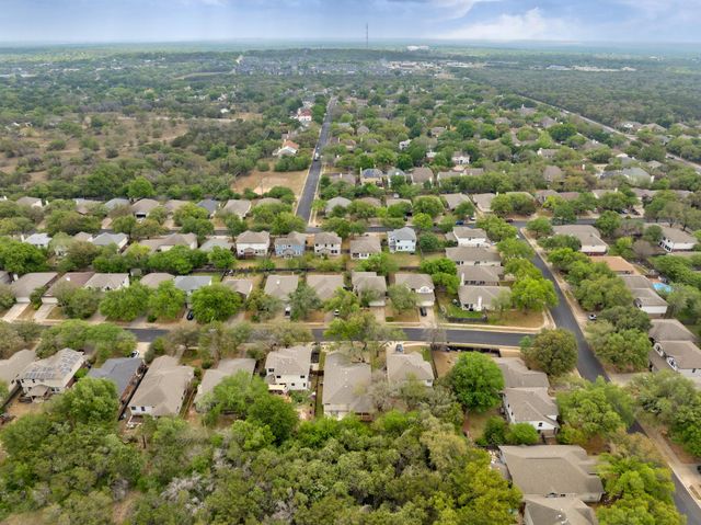 4542 Corran Ferry LOOP, Austin, TX 78749