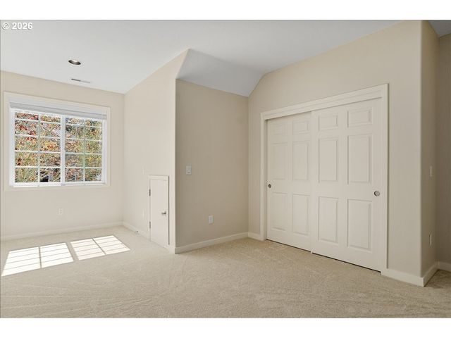 12677 Nw WAKER Dr, Portland, OR 97229