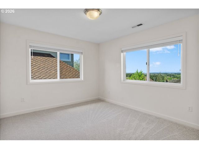 12677 Nw WAKER Dr, Portland, OR 97229