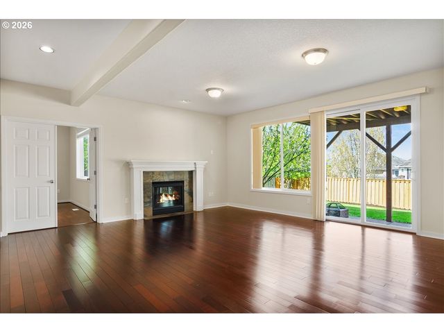 12677 Nw WAKER Dr, Portland, OR 97229