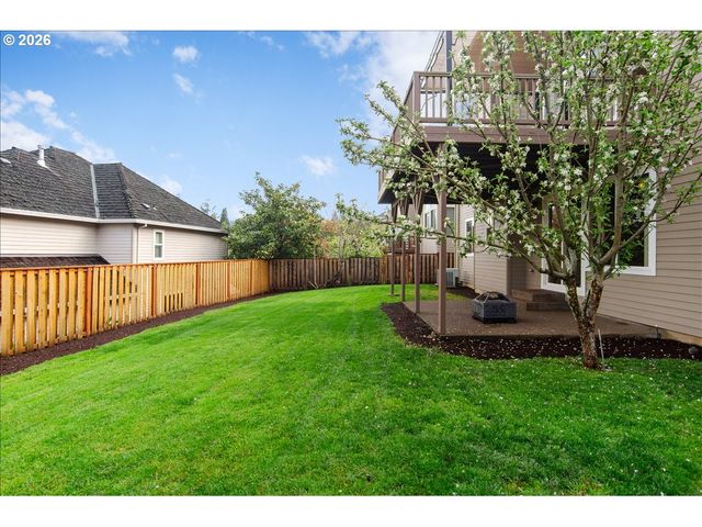 12677 Nw WAKER Dr, Portland, OR 97229