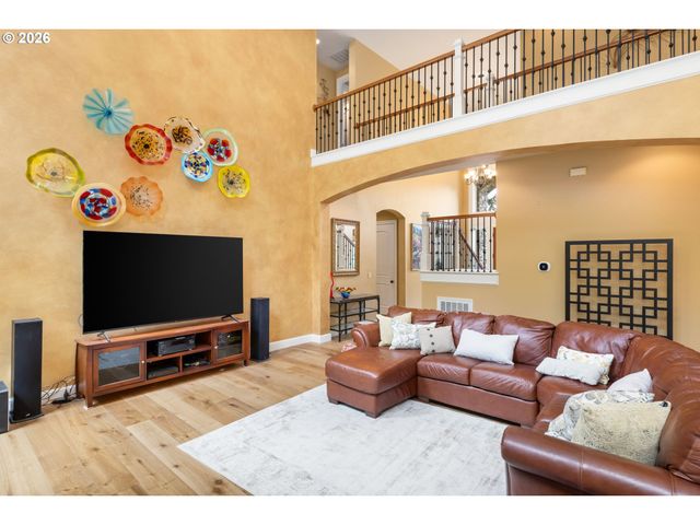 15214 Nw RED CEDAR Ct, Portland, OR 97231